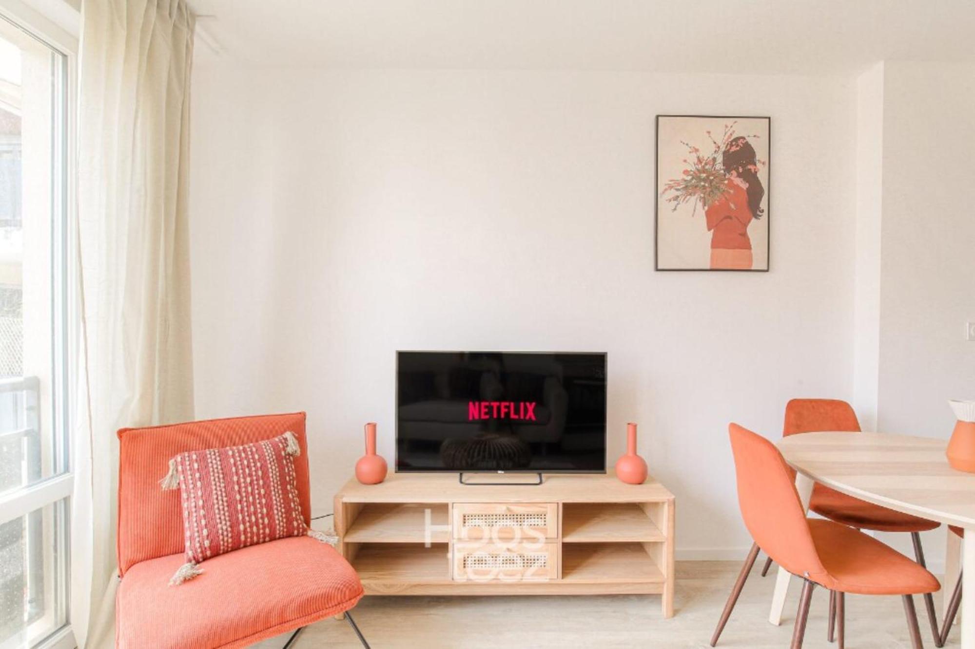 Cosy Au Centre D'Oullins Avec Garage Apartment ภายนอก รูปภาพ